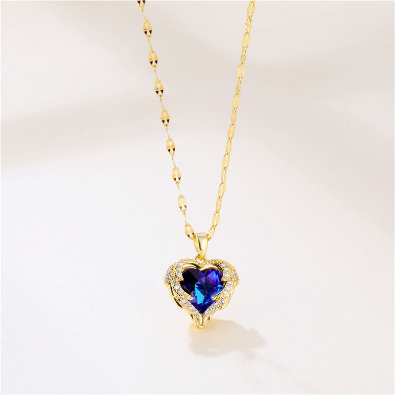 Collier Cœur Bleu Doré — Reflets d’Inspiration Saphir