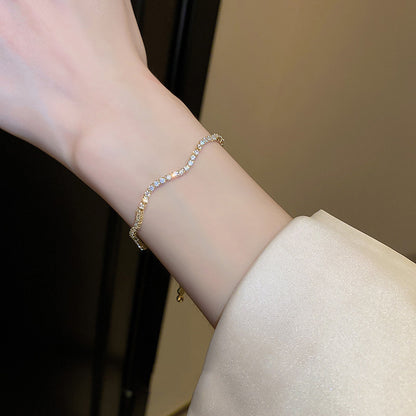 Bracelet Élégance Doré — Éclat Intense & Raffinement Lumineux