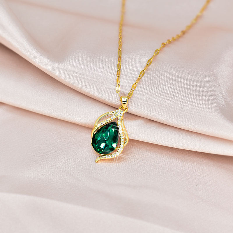 Collier Goutte Verte Doré — Reflets d’Inspiration Émeraude